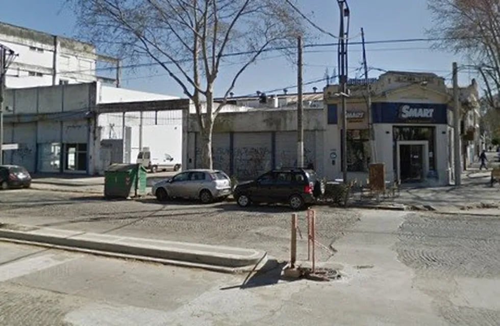 El robo se produjo en inmediaciones de San Martín al 4400. (Street View)
