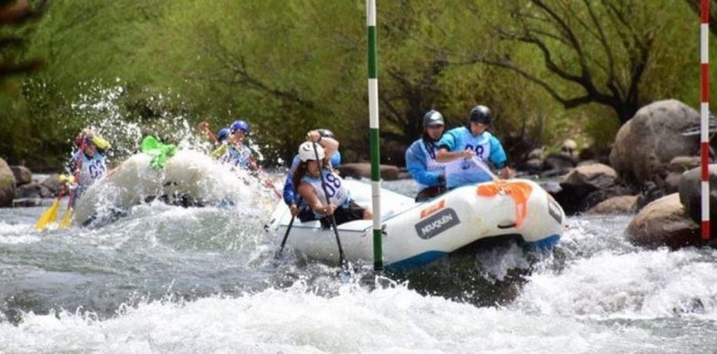 La Asociación Argentina de Rafting confirmó el calendario del Campeonato Nacional Argentino de Rafting 2022, donde Mendoza tendrá dos fechas: río Mendoza, y Atuel, en San Rafael.