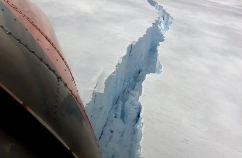 La grieta en la Antártida sería de unos 5.900 Km2