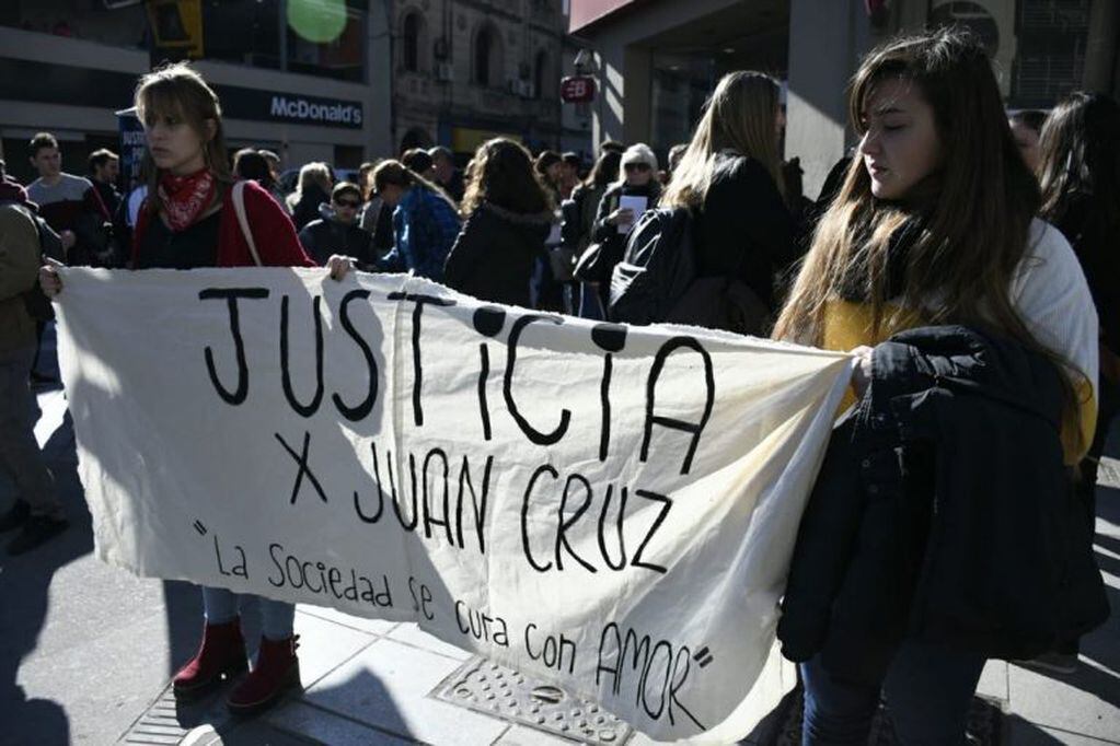 Volanteada para pedir justicia por Juan Cruz Ibañez.