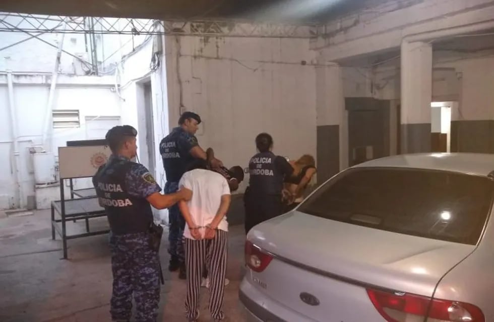Dos mecheras detenidas en Alta Gracia: robaban acompañadas de menores de edad