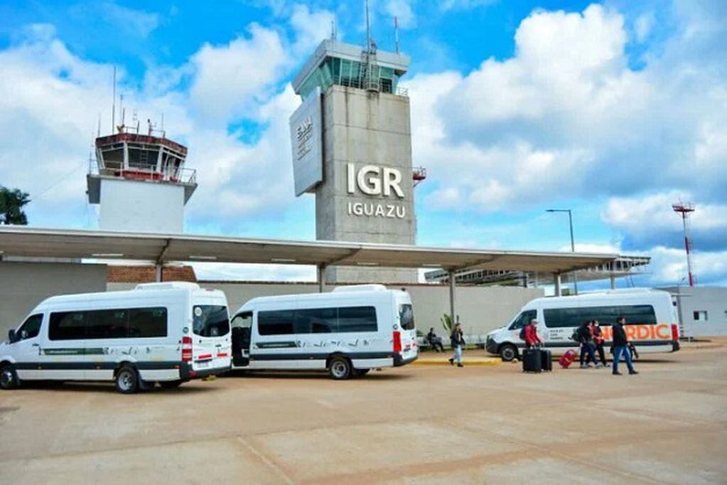 Implementarán cambios en los viajes directos entre el aeropuerto de Iguazú y la Terminal de Ómnibus de Posadas