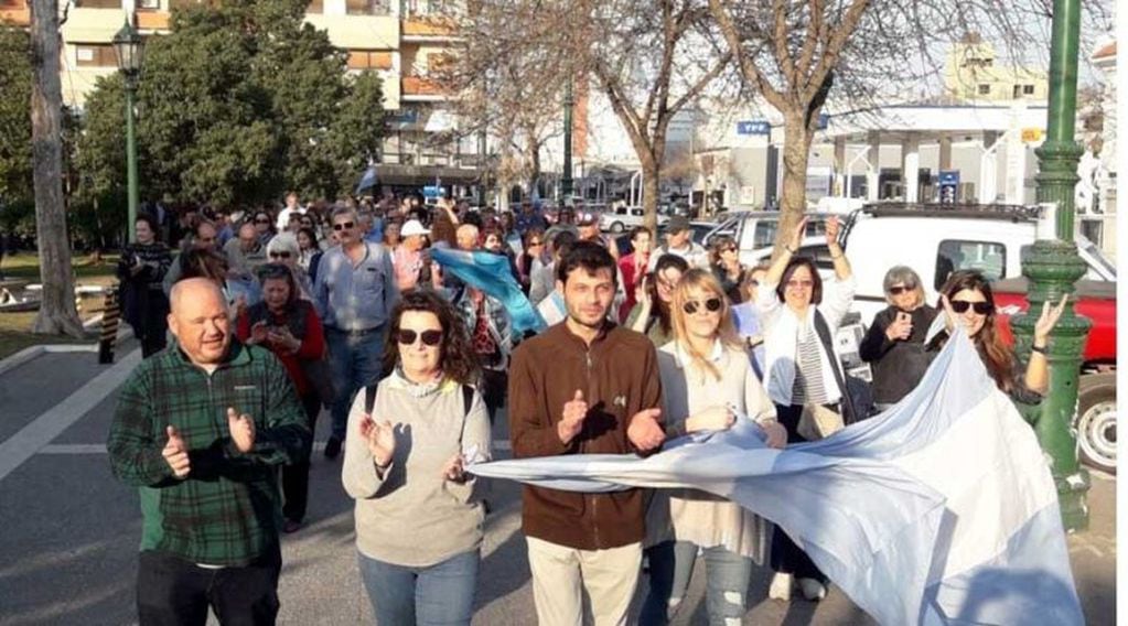 Marcha en Santa Rosa (Diario Textual)