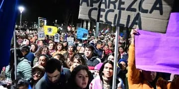 Masiva marcha en Chaco en reclamo de justicia por Cecilia Strzyzowski