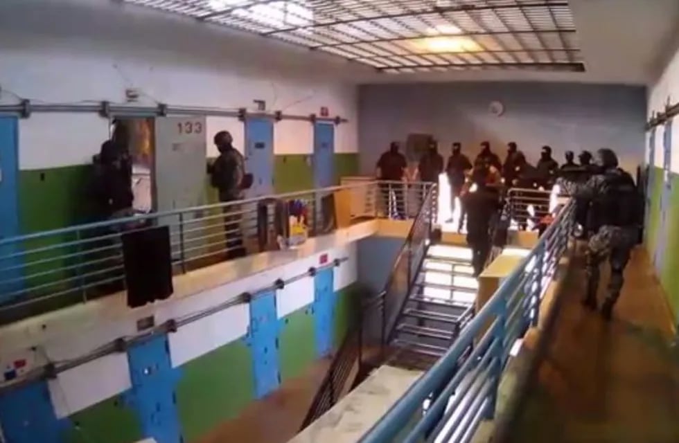 El funcionario habló de las requisas realizadas en las cárceles santafesinas para secuestrar celulares. (Captura de pantalla)