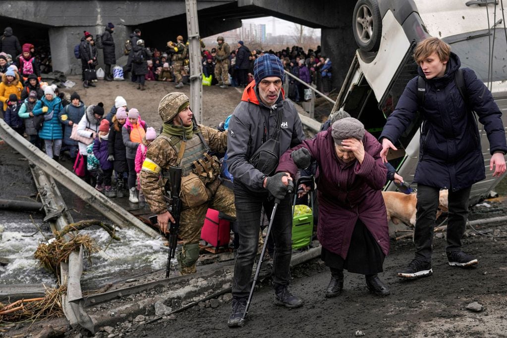 Las cruentas imágenes de la guerra en Ucrania a 100 días de la ocupación rusa. (Foto: AP)