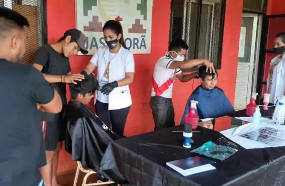 Ya fueron dictados cursos en peluquería y manicura.