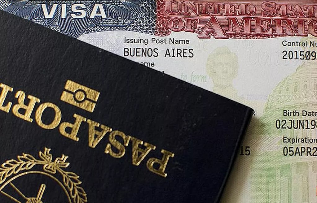 La Disposición incluye a la emisión del pasaporte y los trámites emparentados. Foto: Los Andes.