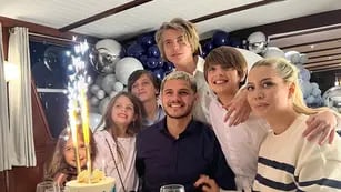 El cumpleaños de Mauro Icardi con su familia en París.