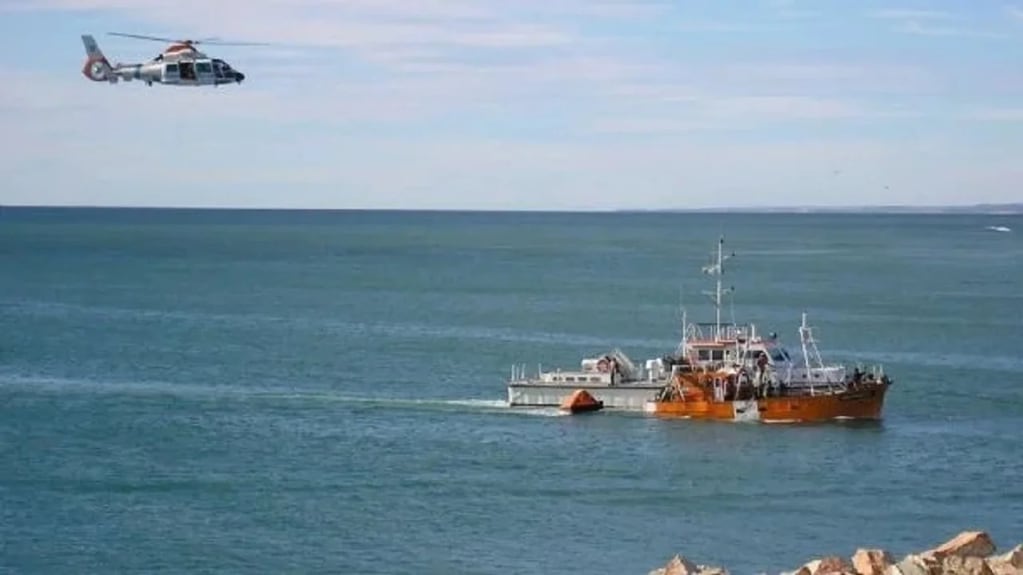 El barco del marinero desaparecido en Puerto Madryn.
