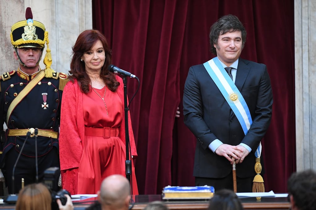 Cristina Kirchner y Javier Milei en el Congreso de la Nación, cuando el libertario asumió como presidente. - Gentileza