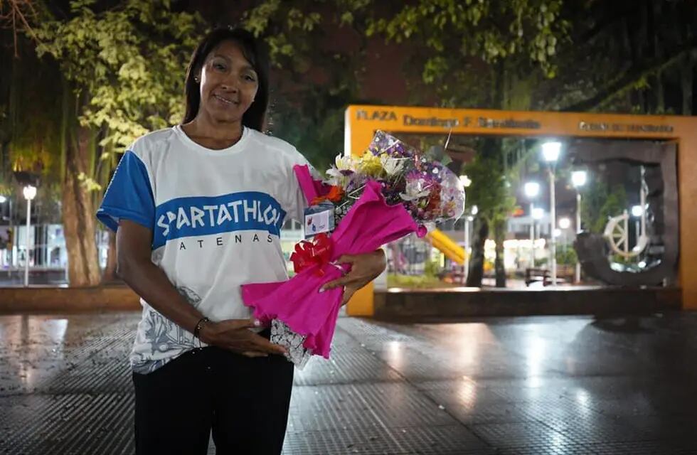 Recibieron a la ultramaratonista de Eldorado que participó de la Spartathlon en Grecia.