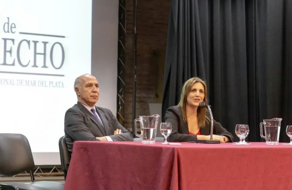 Ricardo Lorenzetti disertó en la Facultad de Derecho de la Universidad Nacional de Mar del Plata (web).
