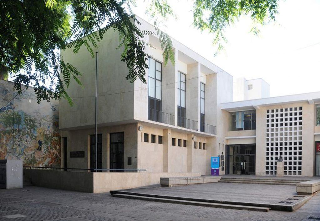 Biblioteca Pública San Martín de Mendoza.