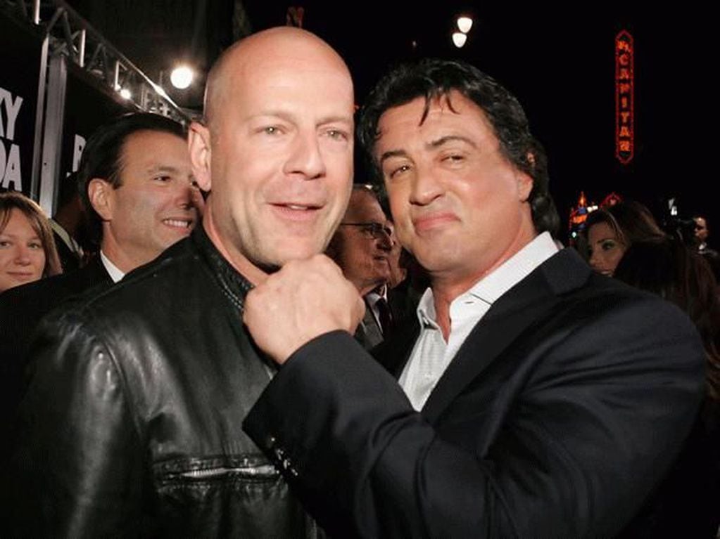 Sylvester Stallone junto a Bruce Willis.