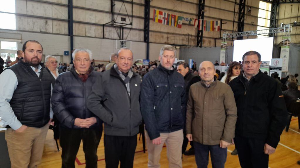 El Intendente Carlos Sánchez presente en el 3er Simposio de Caminos Rurales