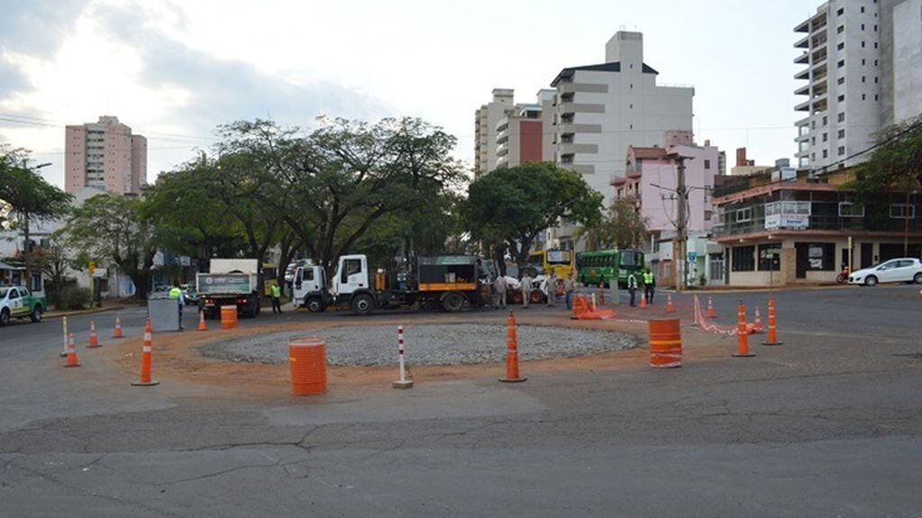 La avenida Corrientes del centro posadeño se encuentra en obras.