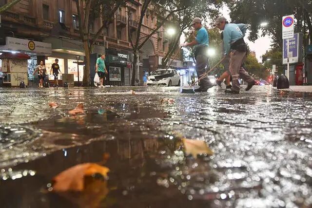 Lluvia en la Ciudad de Mendoza