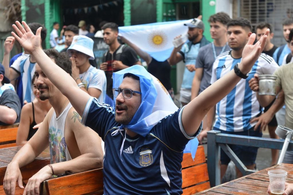 En fotos: los cordobeses y el aguante a la selección argentina en el cruce contra Países Bajos