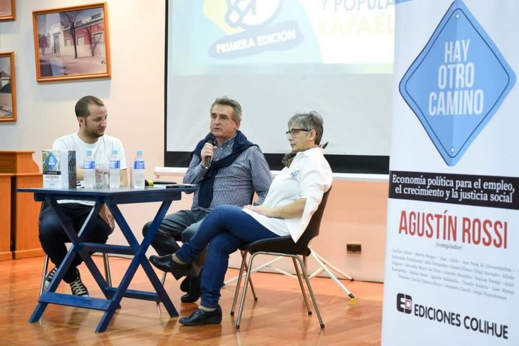 Lucio Barindelli, Agustín Rossi y Sara Gentilini. (Prensa Agustín Rossi)