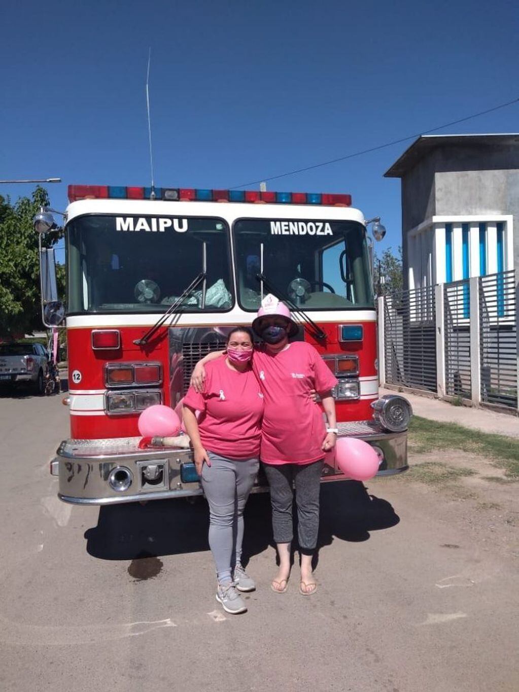 bombera voluntaria de Maipú rosa
