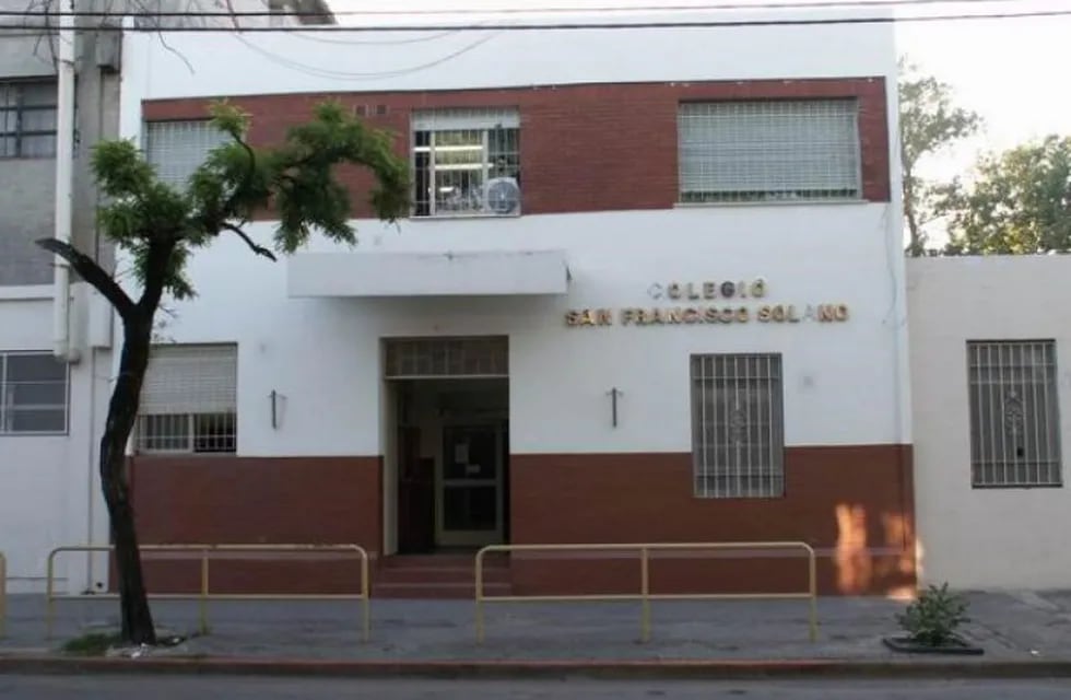 La agresión ocurrió en el Colegio San Francisco Solano.