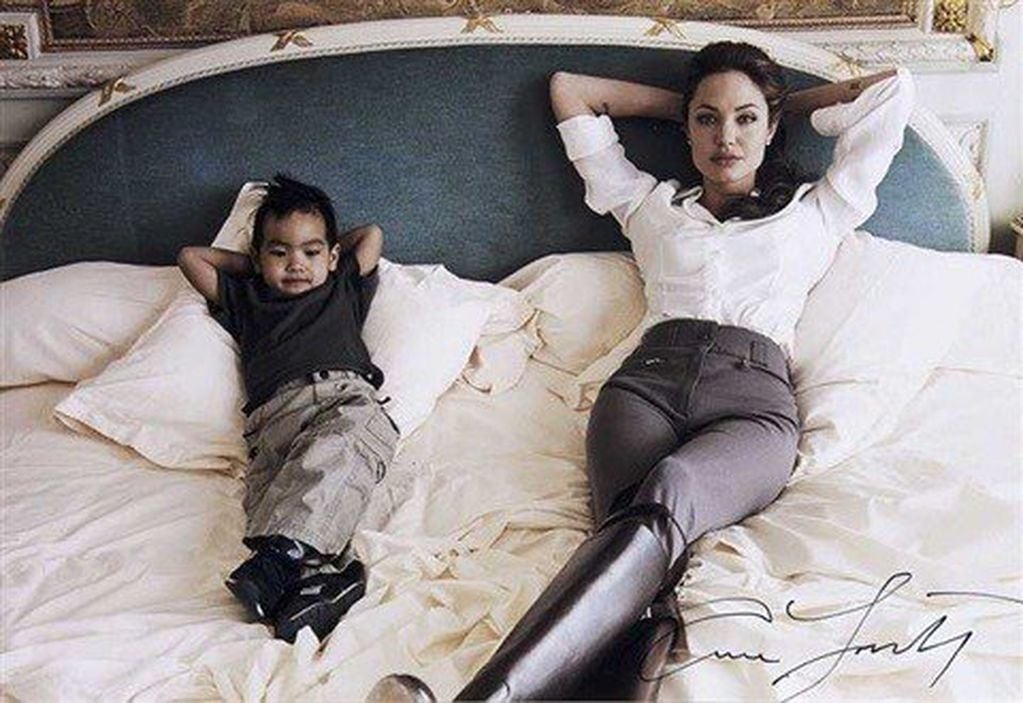 Angelina Jolie y Maddox.