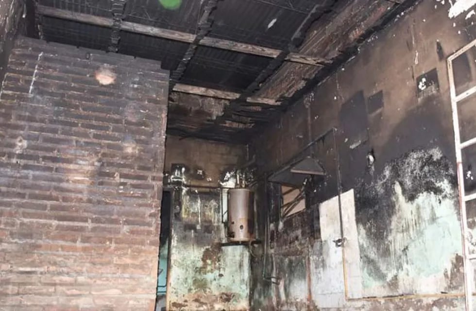 Incendio en una vivienda de Santa Rosa (El Diario)