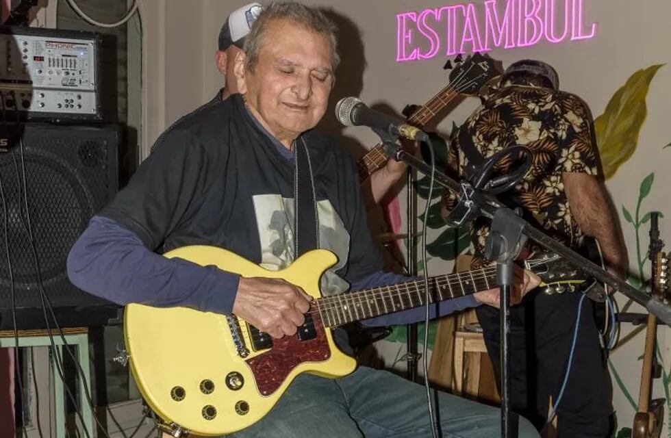 Un triste blues en Punta Alta por el fallecimiento de “Vinchuca” González