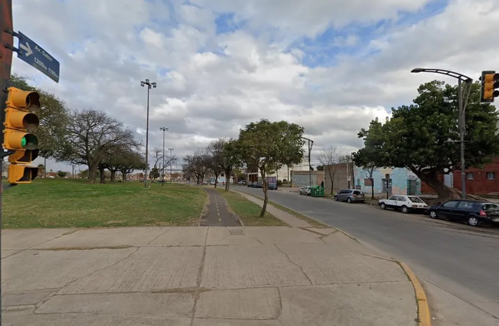 El crimen ocurrió en una vivienda cercana al barrio Toba sobre Avenida Sabin al 1100 bis. (Google Street View)