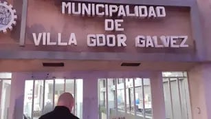 Balearon la Municipalidad de Villa Gobernador Gálvez