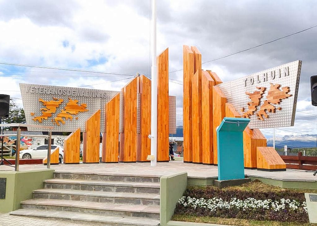 Con la inauguración, la provincia de Tierra del Fuego, cuenta con 3 lugares físicos donde reunirse y recordar a los Veteranos y Caídos de la Guerra de Malvinas.