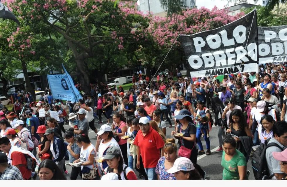 Marcha del Polo Obrero en el centro porteño (Foto: Clarín)