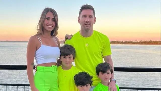 Antonela Roccuzzo y Lionel Messi junto a sus hijos en Rosario