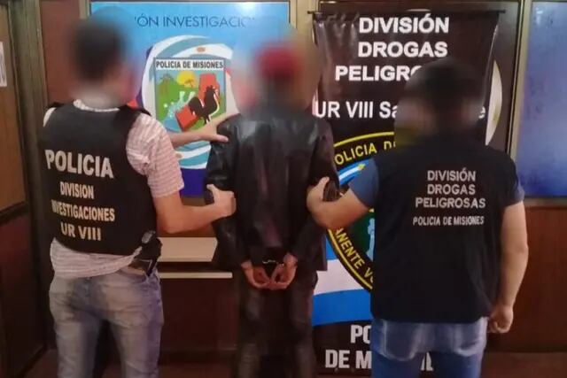 Motochorros en San Vicente: asaltaron a un joven