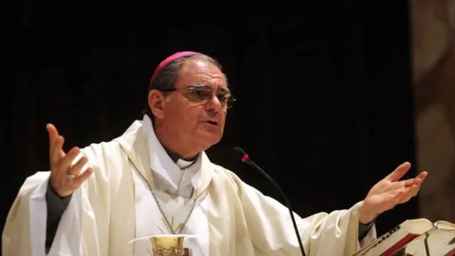 Monseñor Oscar Ojea.  Web
