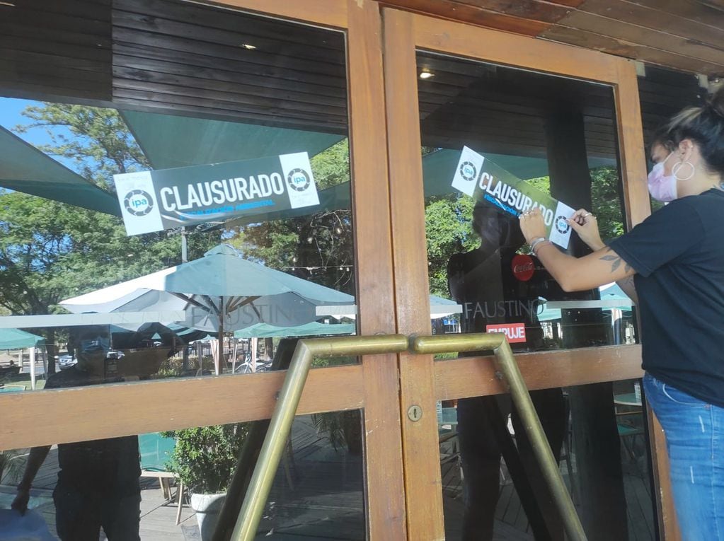 El restaurante "Faustino" quedó clausurado. (Prensa Municipalidad)