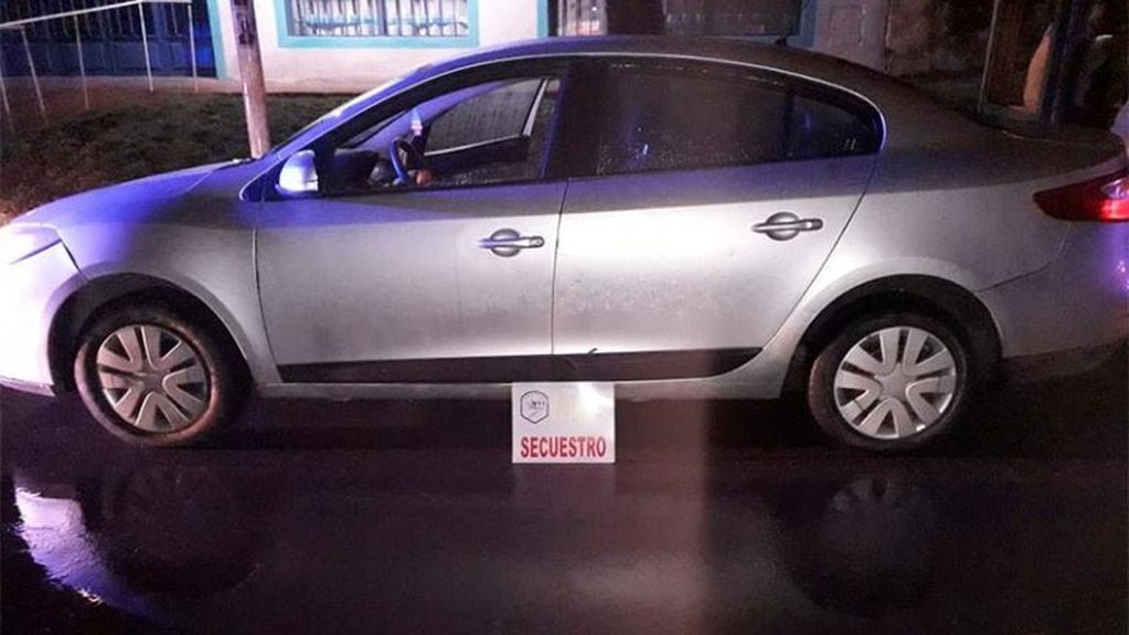 Auto de gitanos secuestrado en Paraná.