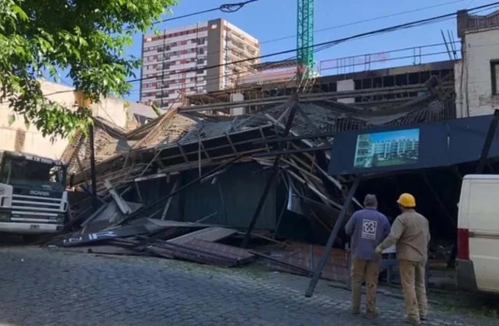 Se derrumbó un edificio en construcción en Belgrano (Foto: Clarín)
