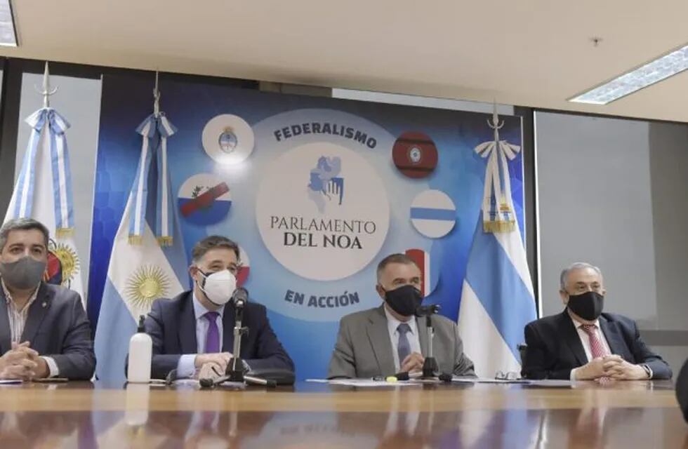 Parlanoa: Jaldo mantuvo una reunión con el ministro Agustín Rossi. (SECPT)