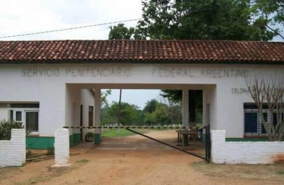 La entrada de la Unidad Penal 17 de Candelaria, donde murió Lorenzo Acuña