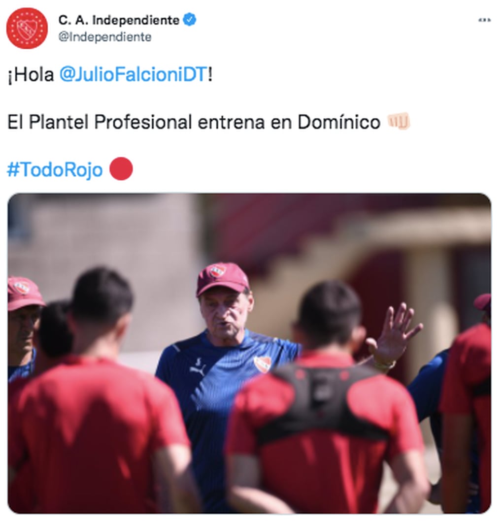 Julio Falcioni volvió a los entrenamientos de Independiente.
