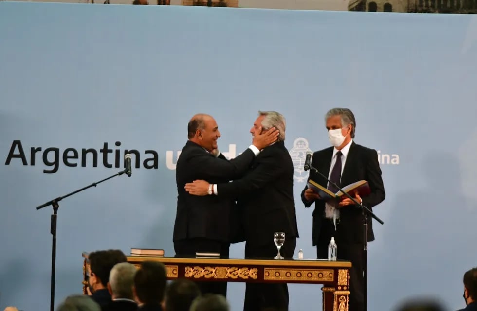 Juan Manzur asume como nuevo jefe de Gabinete del Gobierno nacional. (Federico López Claro)