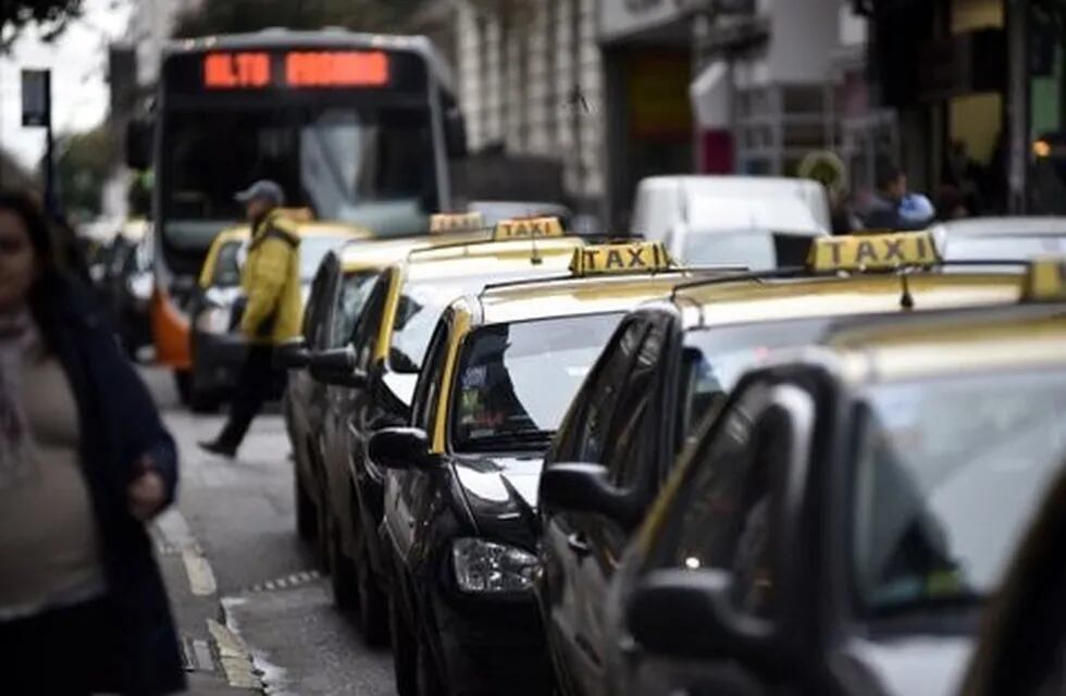 Taxistas criticaron a la policía por la falta de contacto: \