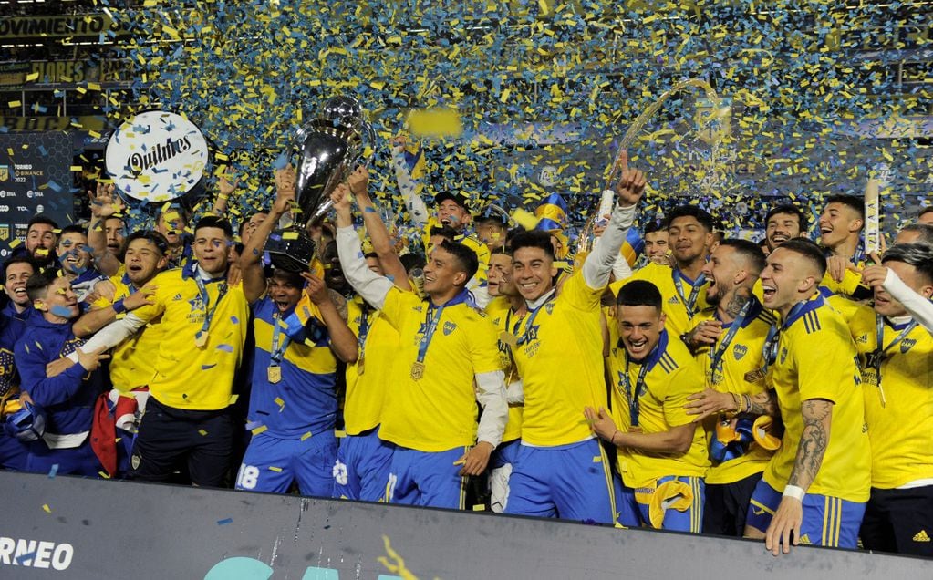 Boca campeón despues de empatar con Independiente en la ultima fecha de la Liga Profesional. Foto Federico Lopez Claro