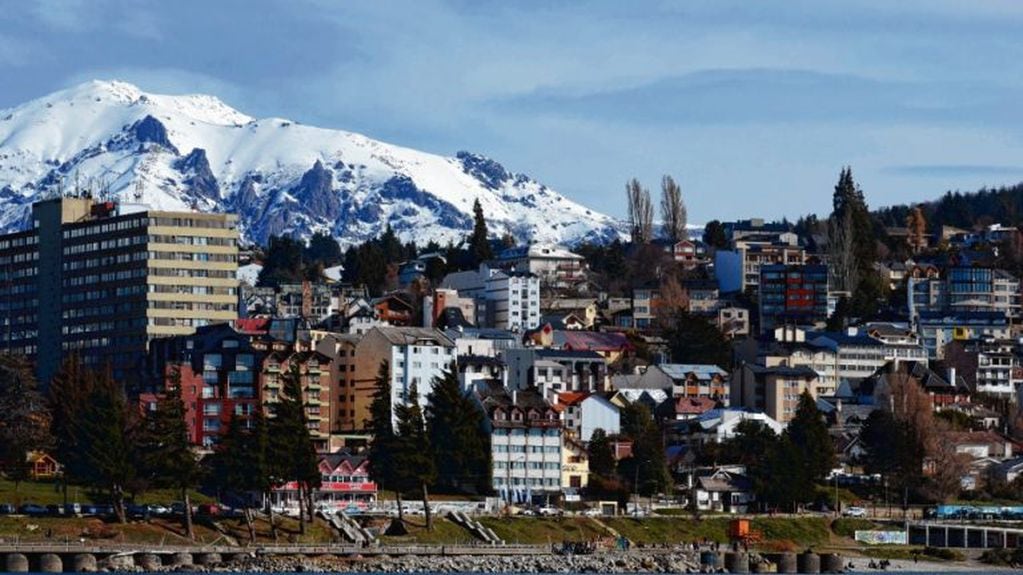 Bariloche podría reabrir el turismo estudiantil en septiembre (web).