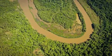 Denuncian daños ambientales en el arroyo Garuhapé por la actividad de las empresas de cerámicas