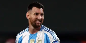 Juega Argentina ante Ecuador por el pase a la semifinal: hora, formaciones y por TV.