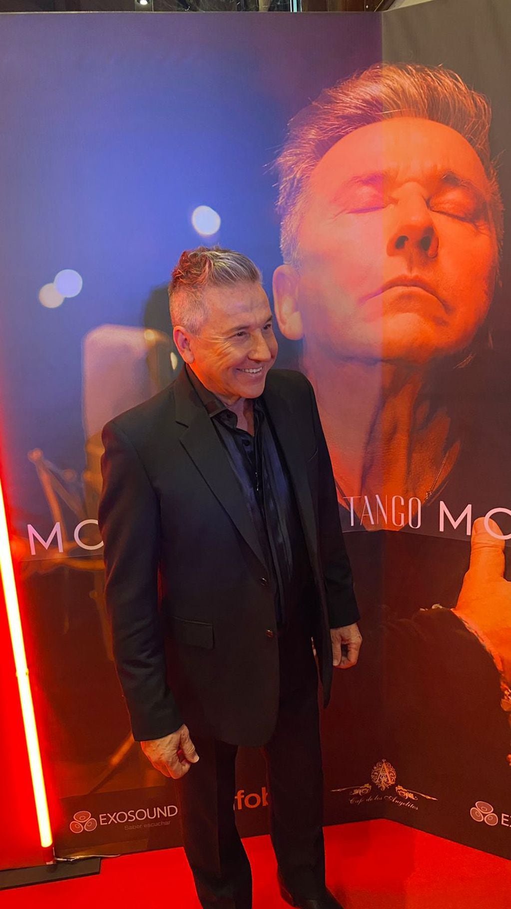 Ricardo Montaner en la alfombra roja de la presentación de Tango