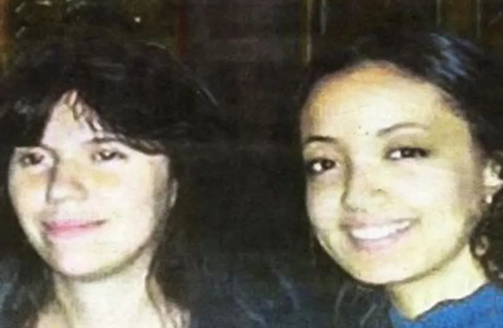 Cassandre Bouvier (29) y Houria Mounmi (23), las turistas francesas asesinadas en Salta.